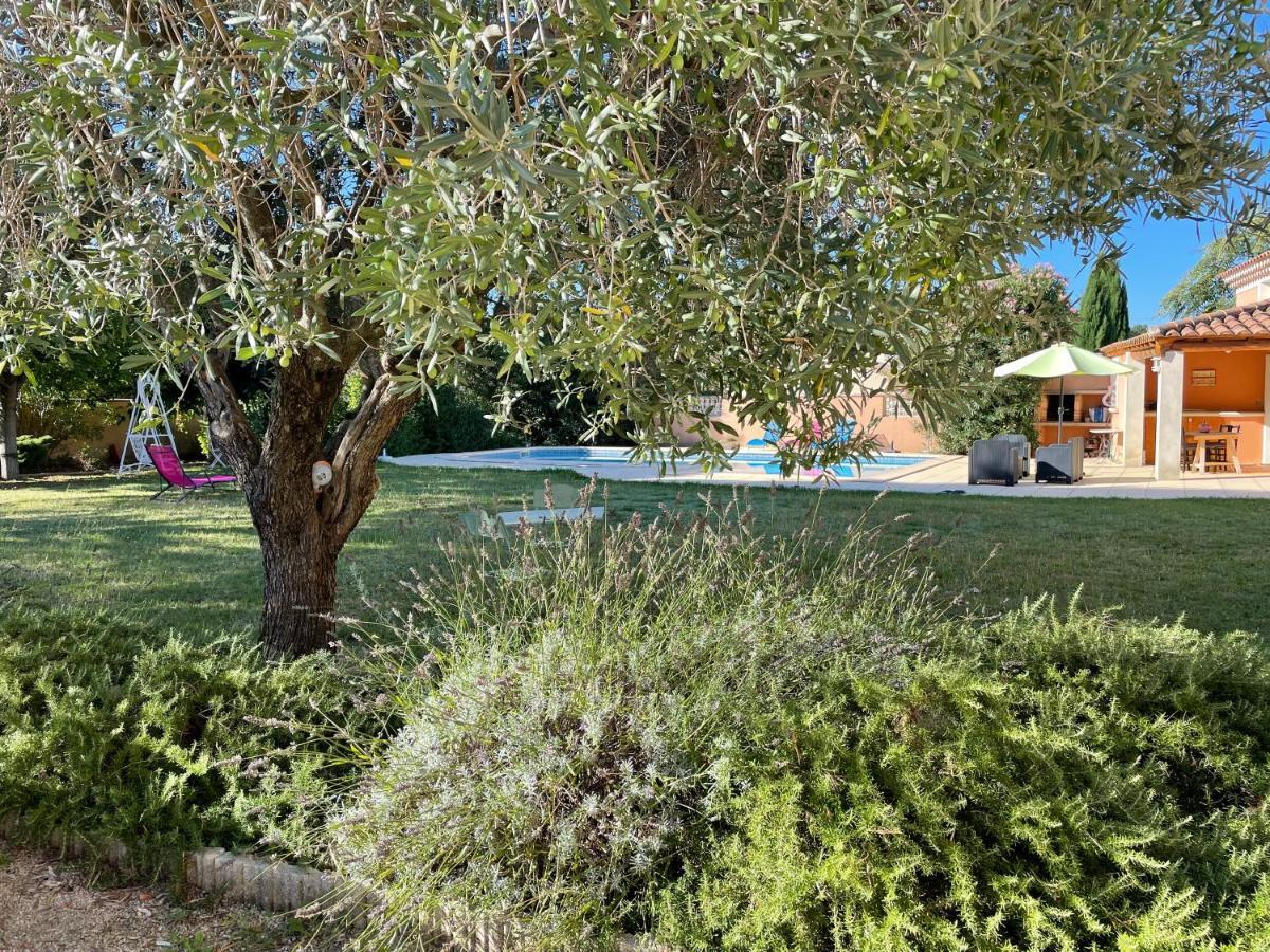 Villa Et Maisonnette Provencales Carpentras Exteriér fotografie